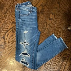 American Eagle Jeans. Hi-rise Jegging (super stretch) size 4 Regular